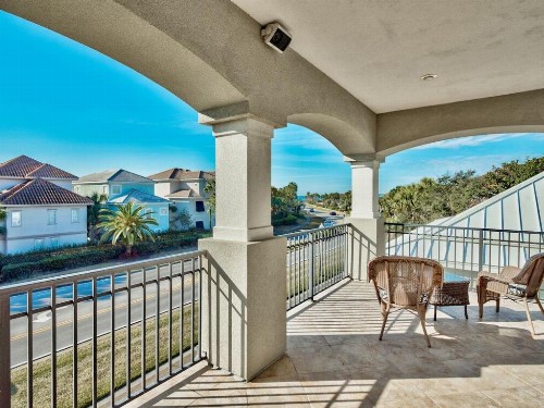 Tranquility House - image 9