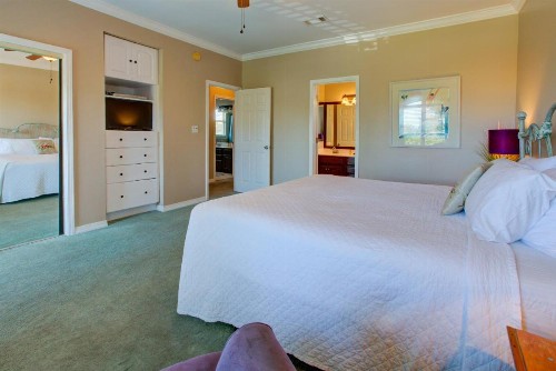 Emerald View - image 2