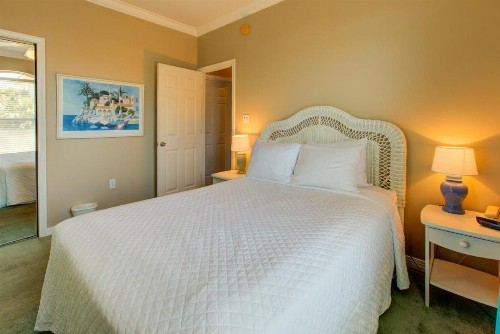 Emerald View - image 4