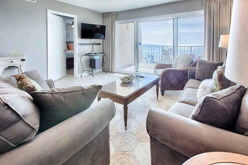 Beach House 202C - image 3