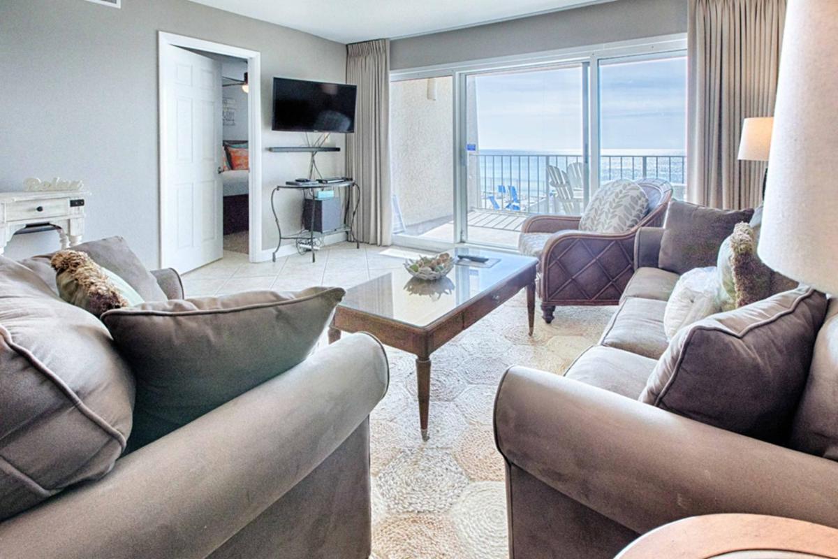 Beach House 202C - image 3