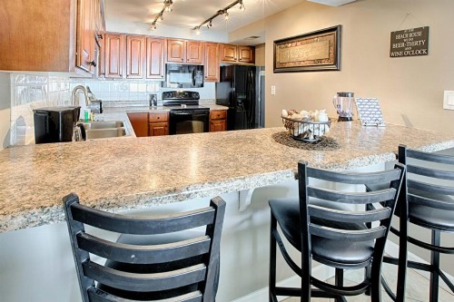 Beach House 202C - image 8
