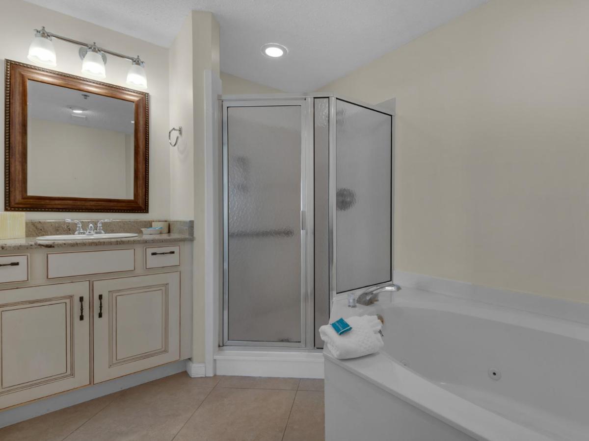 Sterling Sands 306 - image 6
