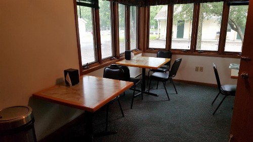 Budget Host Inn - image 13