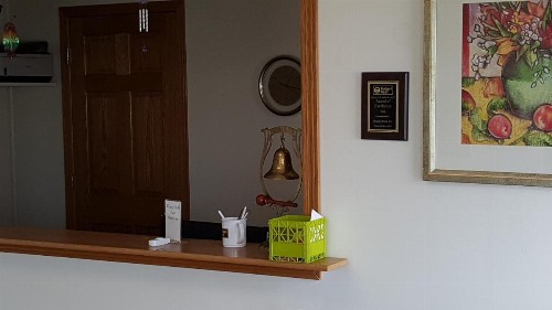 Budget Host Inn - image 9