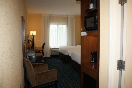 Fairfield Inn & Suites by Marriott Detroit Lakes - image 23