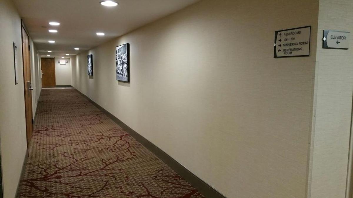 Best Western Plus Holland House - image 5