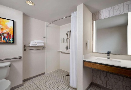 Hilton Garden Inn Detroit Downtown - image 23