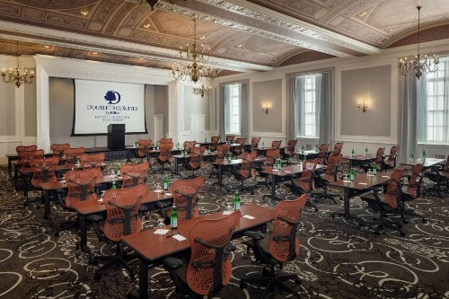 DoubleTree Suites by Hilton Detroit Downtown - Fort Shelby - image 28