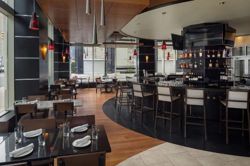 DoubleTree Suites by Hilton Detroit Downtown - Fort Shelby - image 33