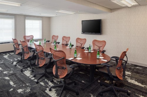 DoubleTree Suites by Hilton Detroit Downtown - Fort Shelby - image 48