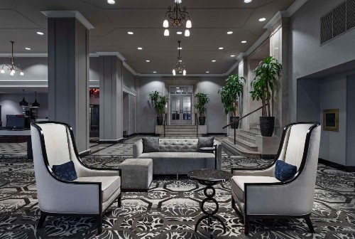 DoubleTree Suites by Hilton Detroit Downtown - Fort Shelby - image 7
