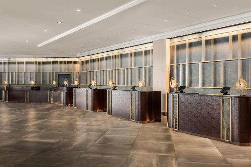 Detroit Marriott at the Renaissance Center - image 11
