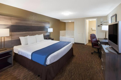 Baymont by Wyndham Downtown Detroit - image 28