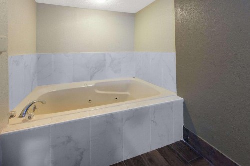 Baymont by Wyndham Downtown Detroit - image 5