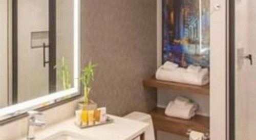 Greektown Casino-Hotel - image 18