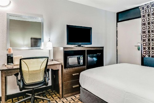 Rivertown Inn & Suites Downtown Detroit - image 46