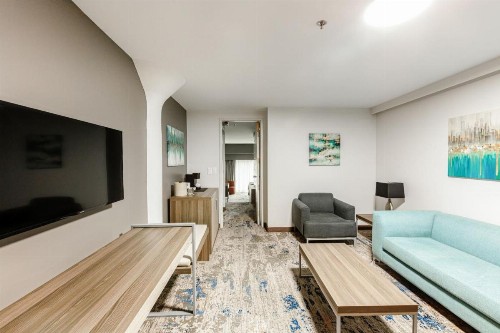Atheneum Suite Hotel - image 10