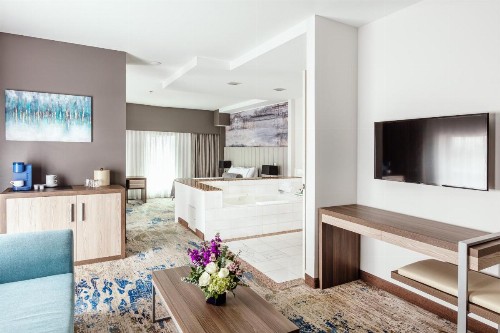 Atheneum Suite Hotel - image 8