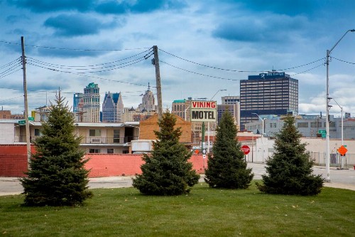 Viking Motel-Detroit - image 2