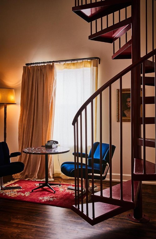 The Siren Hotel - image 20