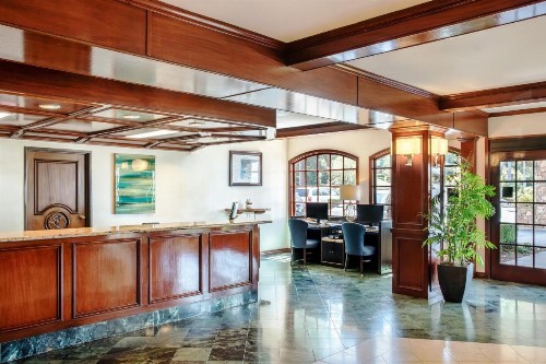 Ayres Suites Diamond Bar - image 20