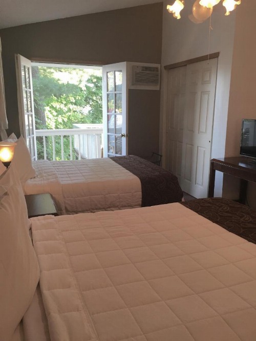 The Villas on Lake George - image 43