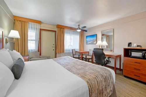 Best Western Ptarmigan Lodge - image 23