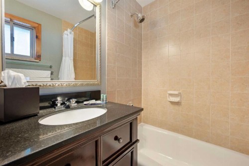 Best Western Ptarmigan Lodge - image 42