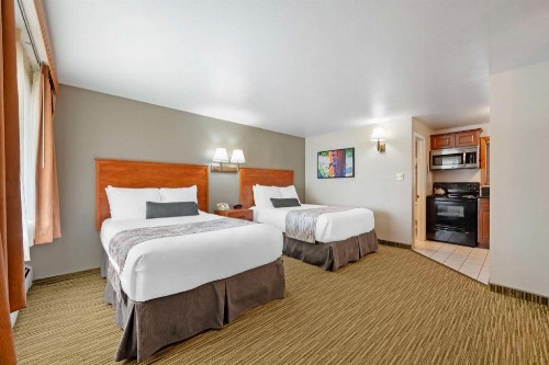 Best Western Ptarmigan Lodge - image 45