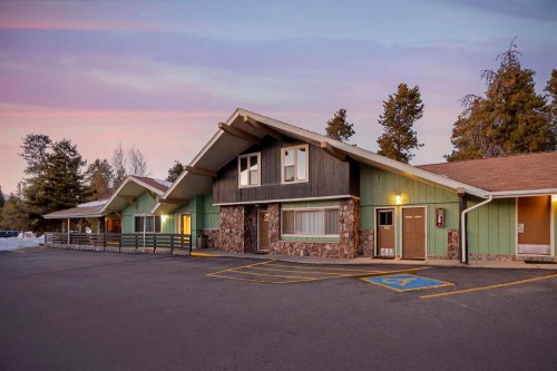 Best Western Ptarmigan Lodge - image 6