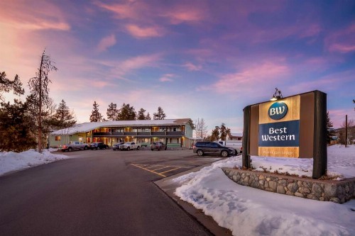 Best Western Ptarmigan Lodge - image 7