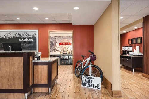 Hampton Inn & Suites Silverthorne - image 12