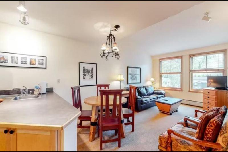 River Run Village 1 Bedroom Condo at Silver Mill in the heart of River Run Village - image 7