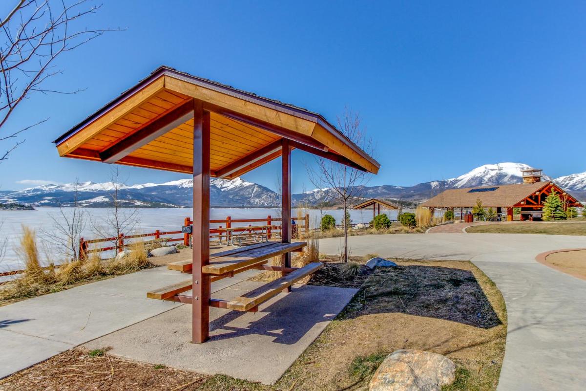 Marina Place 234 - image 4