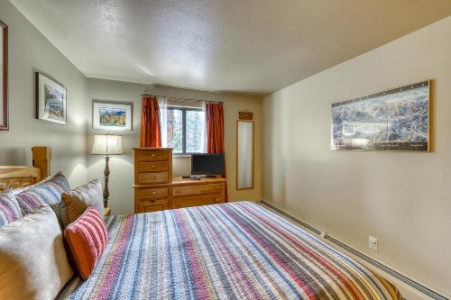 Lake Cliffe 201 - image 11