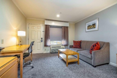 Best Western Plus Dixon Davis - image 31