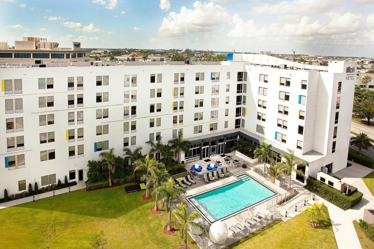 Aloft Miami Doral - main image