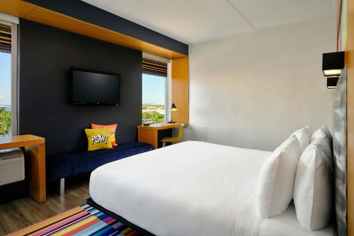 Aloft Miami Doral - image 35