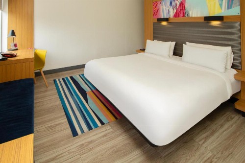 Aloft Miami Doral - image 7
