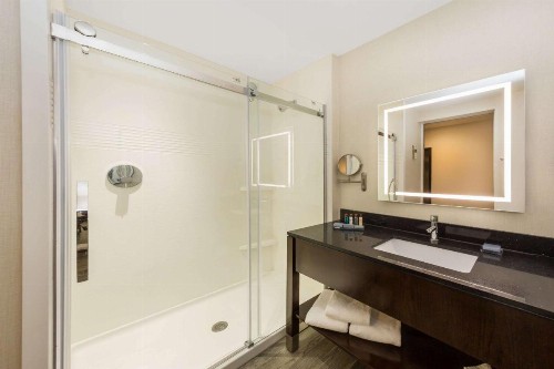 Wingate by Wyndham Miami Airport - image 14