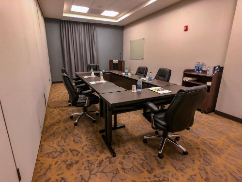 Wingate by Wyndham Miami Airport - image 31