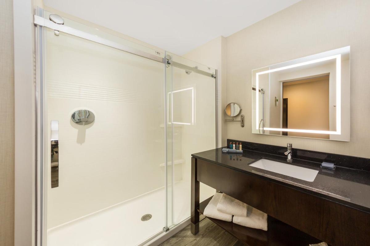 Wingate by Wyndham Miami Airport - image 4