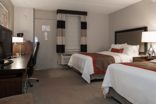 Ramada by Wyndham Boston - image 11