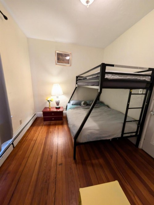 Boston Homestel - image 4