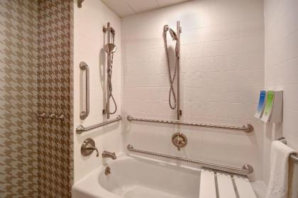 Home2 Suites By Hilton Boston South Bay - image 15