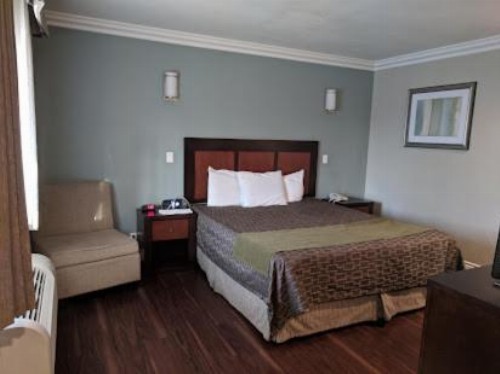 American Inn Downey - image 10
