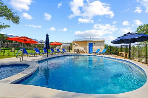 Hill Country Casitas - image 2