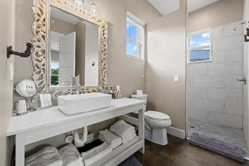 Hill Country Casitas - image 41