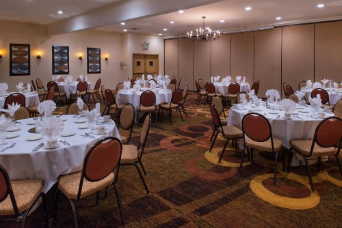 Holiday Inn Dublin - Pleasanton an IHG Hotel - image 30